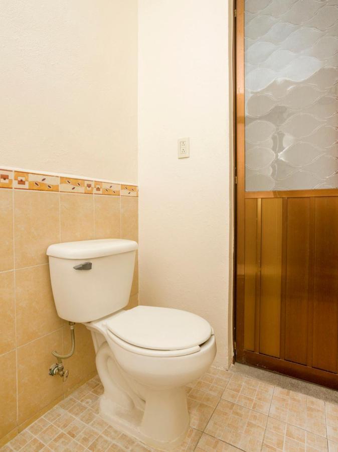 Oyo Hotel Montes, Atlixco Puebla Eksteriør bilde
