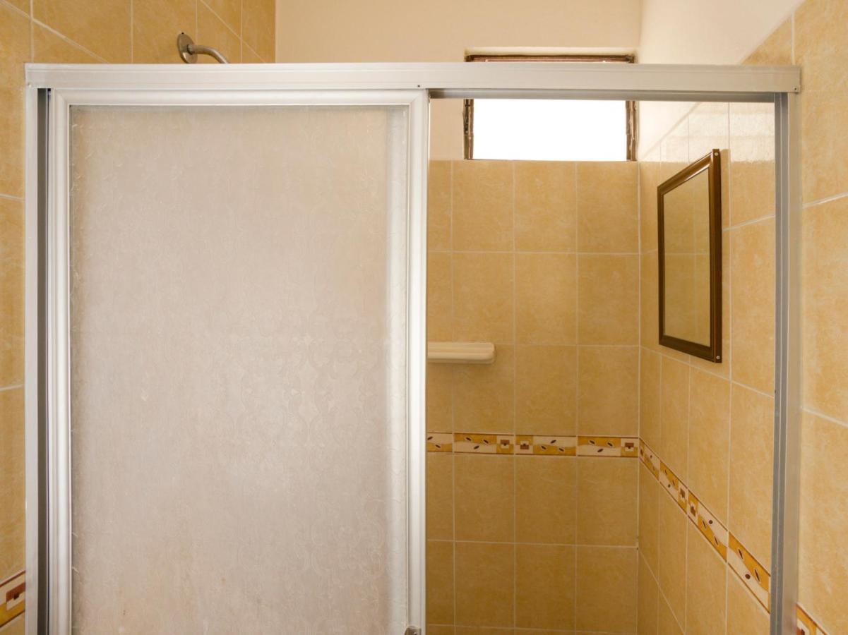Oyo Hotel Montes, Atlixco Puebla Eksteriør bilde