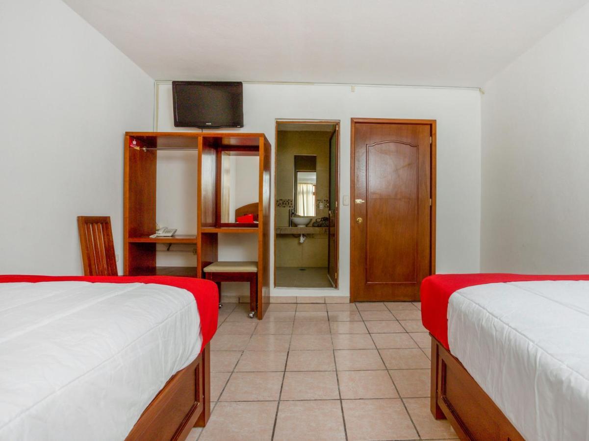 Oyo Hotel Montes, Atlixco Puebla Eksteriør bilde