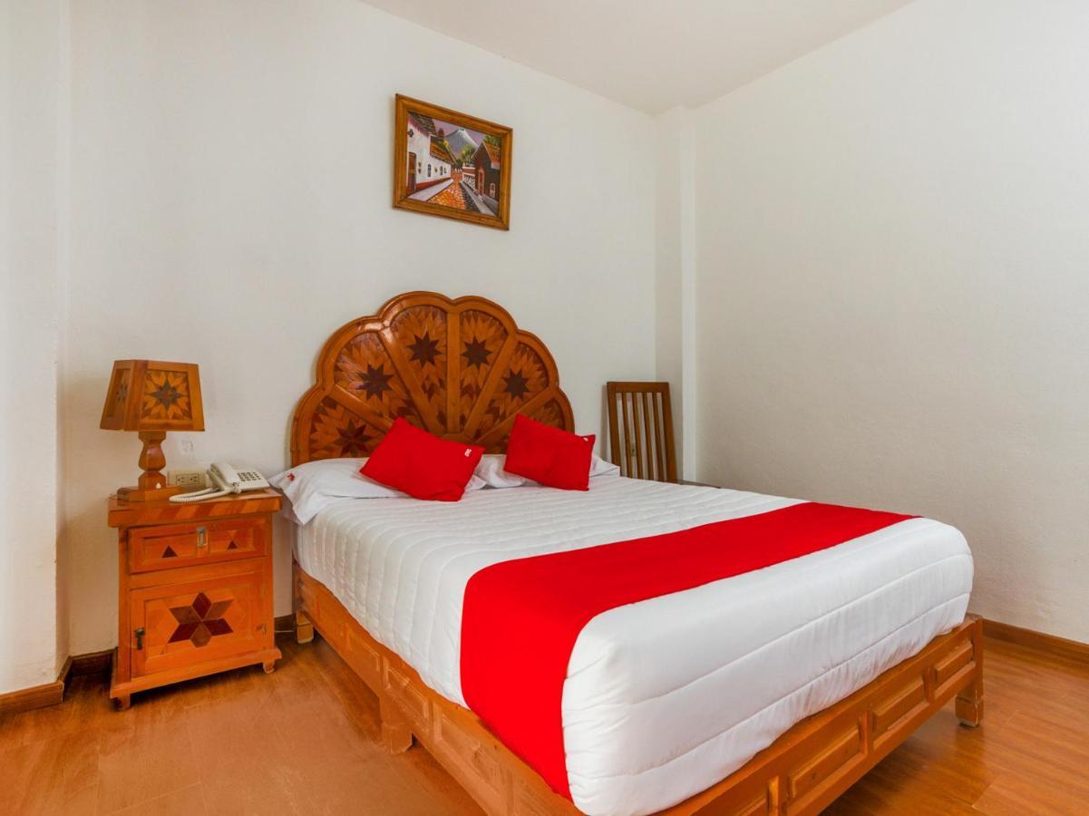 Oyo Hotel Montes, Atlixco Puebla Eksteriør bilde